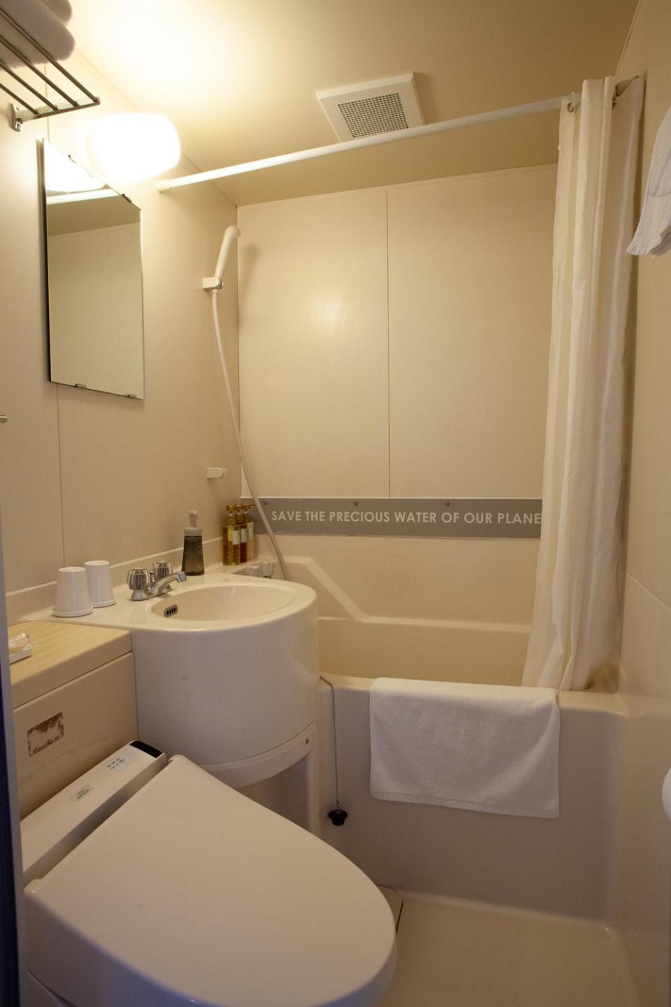 Hotel Relief Kokura Annex Китакюсю Экстерьер фото